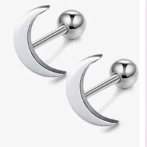 Set of fashion cartilage/tragus earrings - Picture 5 of 5